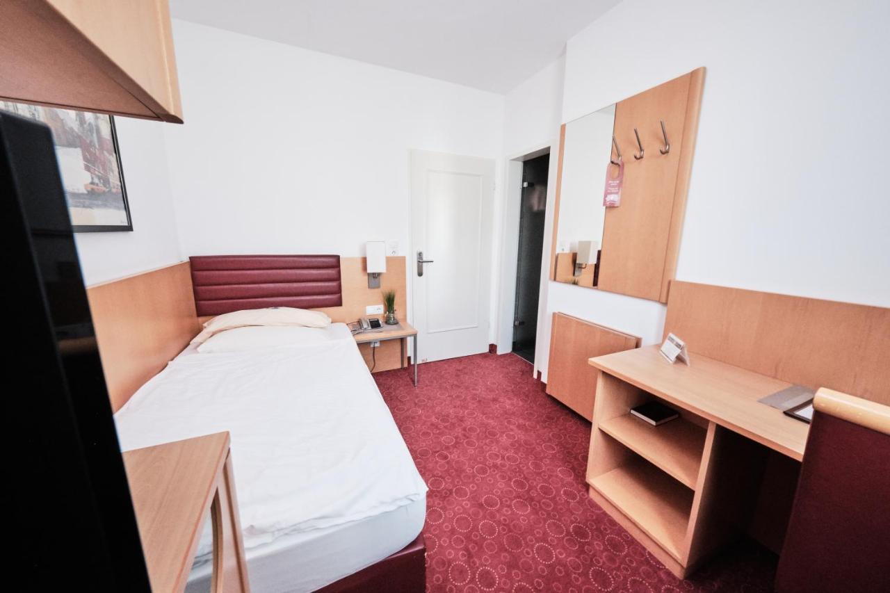 Hotel Zum Adler Βόννη Δωμάτιο φωτογραφία